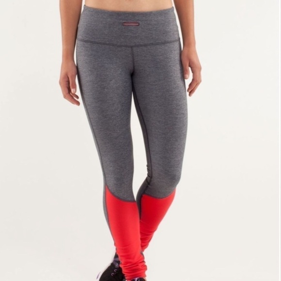 LULULEMON Runder Under Coal Love Red Leggings - Picture 1 of 4